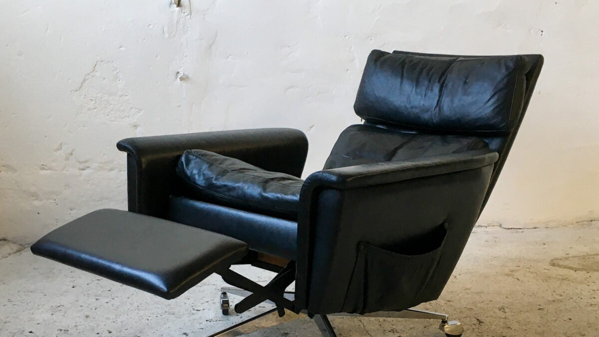 Rozkładany fotel klubowy skóra lata 60 70